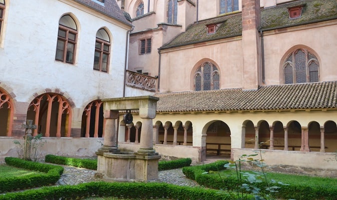 Eglise Saint-Pierre-le-Jeune em Strasbourg